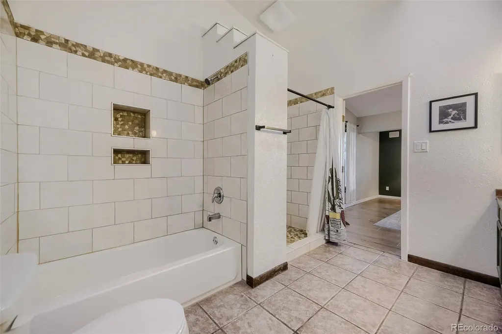 1909 S Kipling Street Lakewood CO 80227