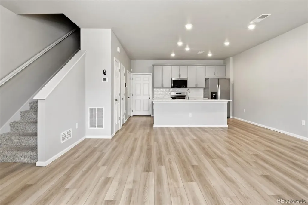 11433 W Belleview Drive Littleton CO 80127