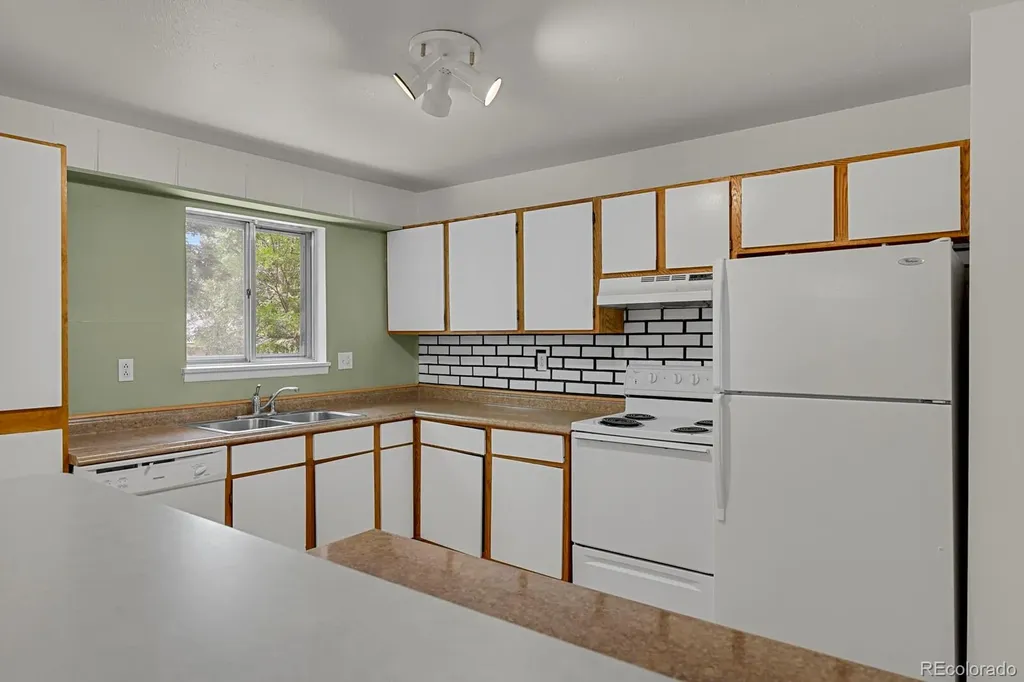 523 E Las Animas Street Colorado Springs CO 80903
