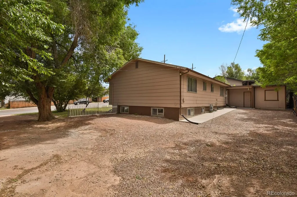 523 E Las Animas Street Colorado Springs CO 80903