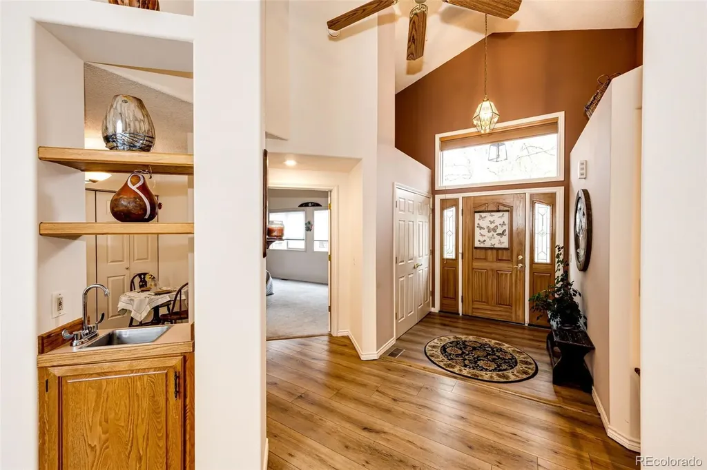 2550 S Iris Street Lakewood CO 80227