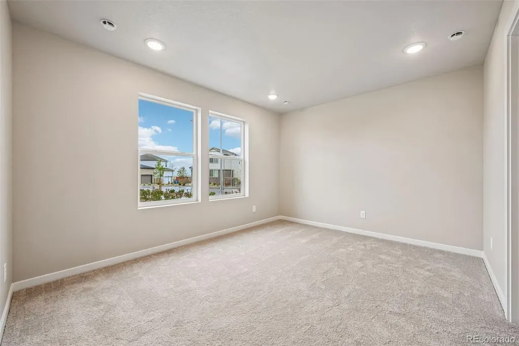 5421 N Eaton Park Way Aurora CO 80019