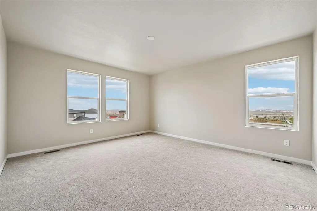 5421 N Eaton Park Way Aurora CO 80019