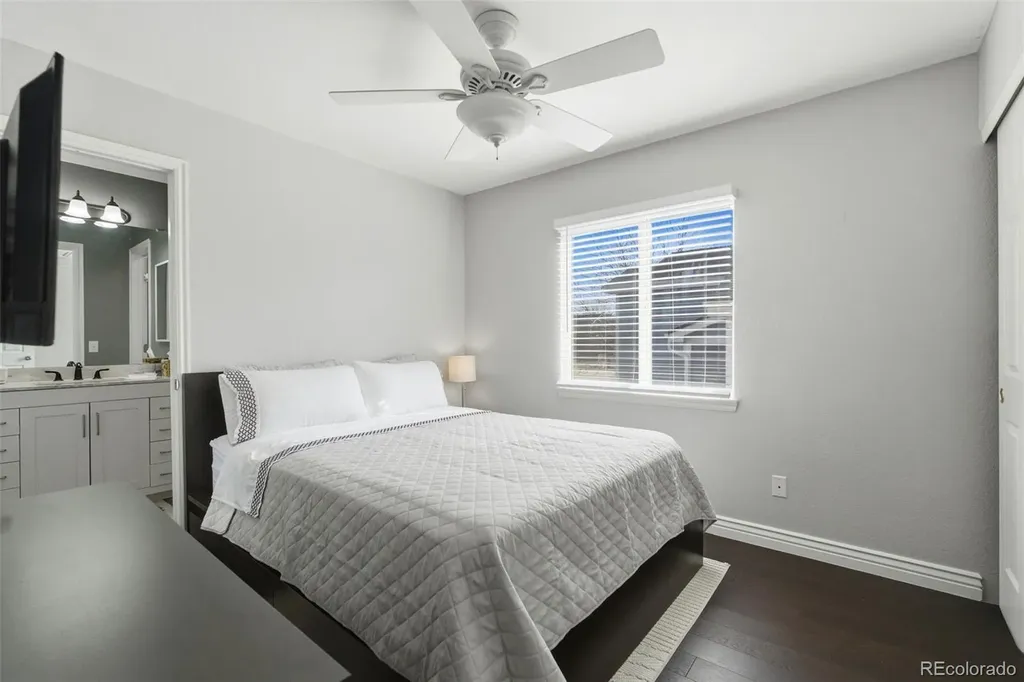 5127 S Malaya Court Centennial CO 80015