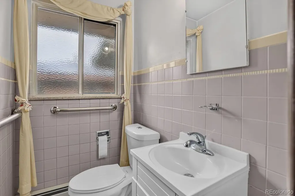 2772 S Race Street Denver CO 80210