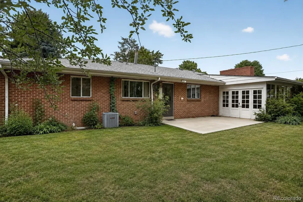 2772 S Race Street Denver CO 80210
