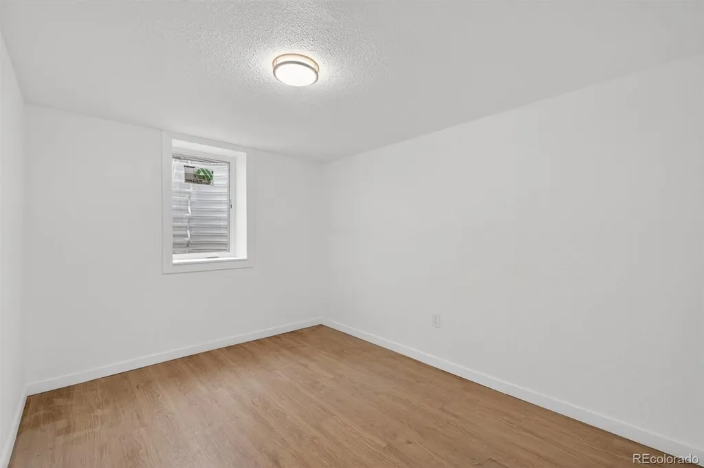 7620 Acoma Court Denver CO 80221