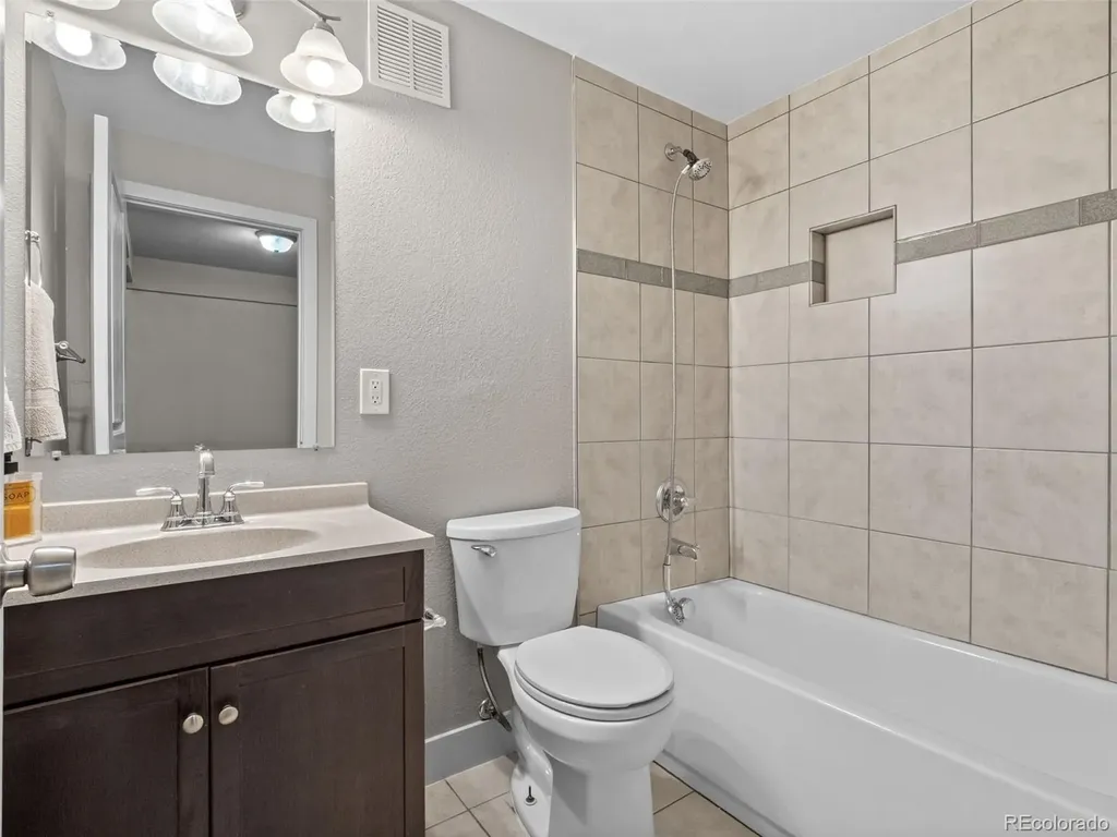 6595 W 46th Place Wheat Ridge CO 80033