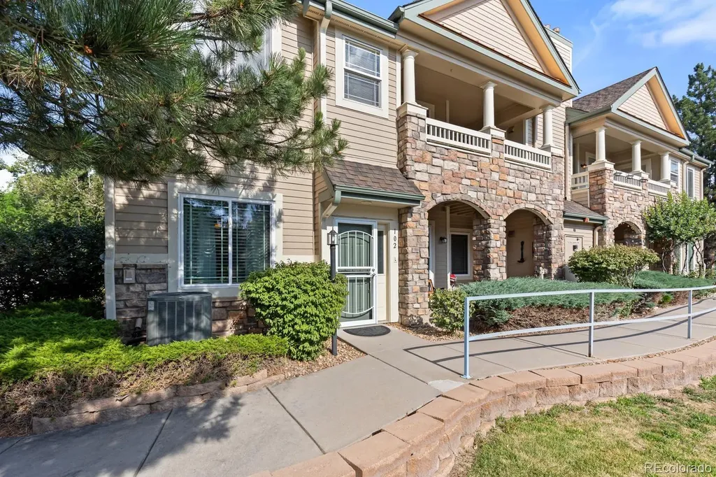 8309 S Independence Circle Littleton CO 80128