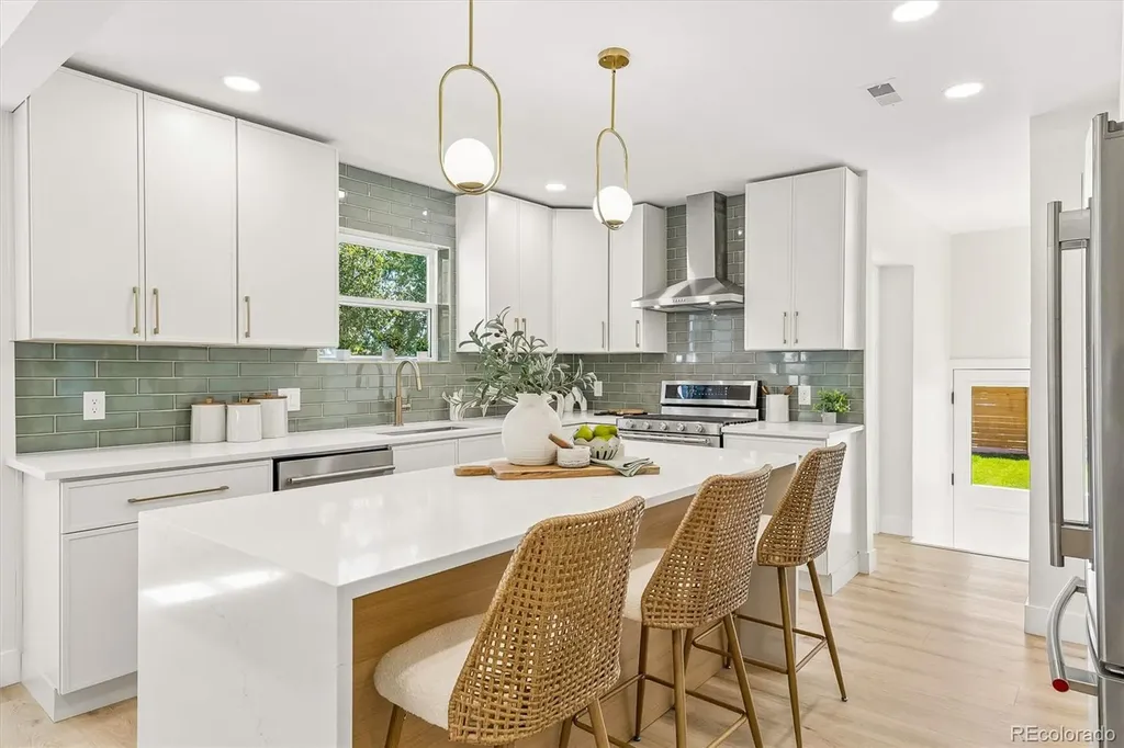 2635 King Street Denver CO 80211