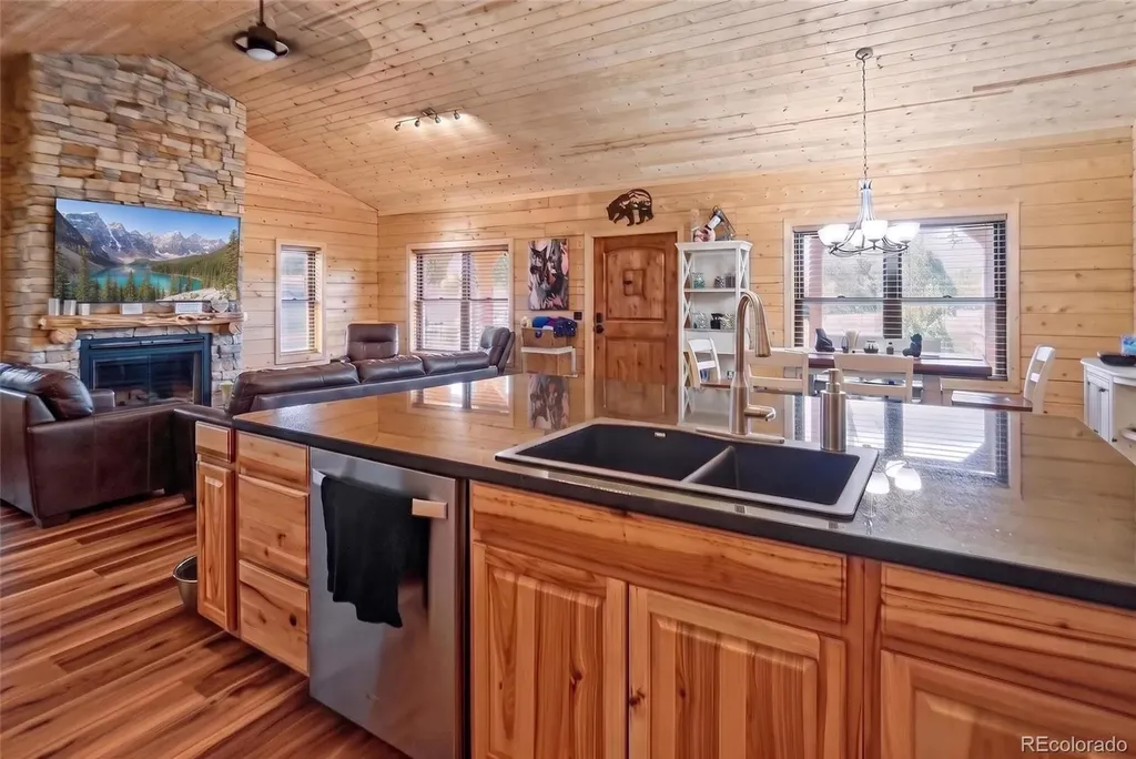 340 Orlandos Way Walsenburg CO 81089