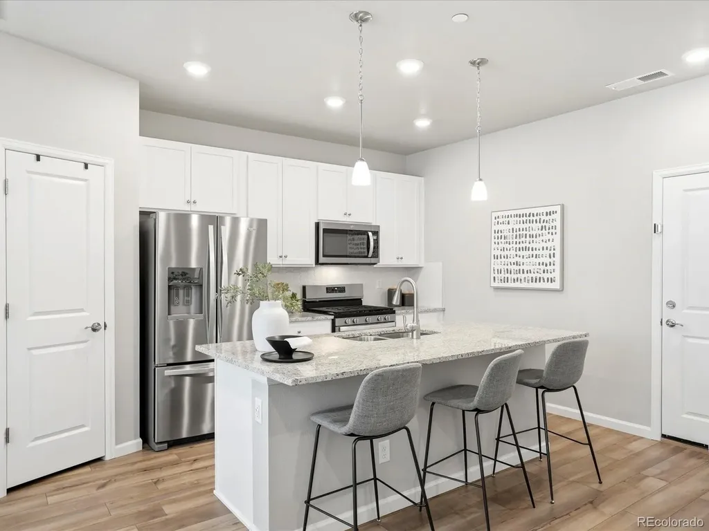 463 Millwall Circle Castle Pines CO 80108