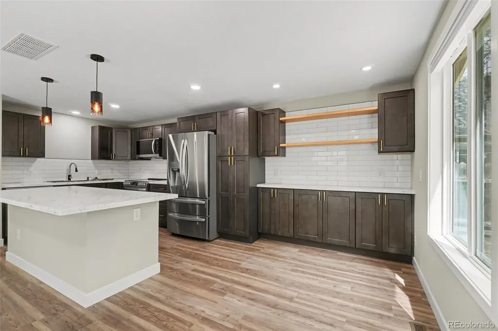 19 Placer Avenue Longmont CO 80504
