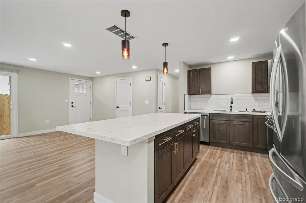 19 Placer Avenue Longmont CO 80504