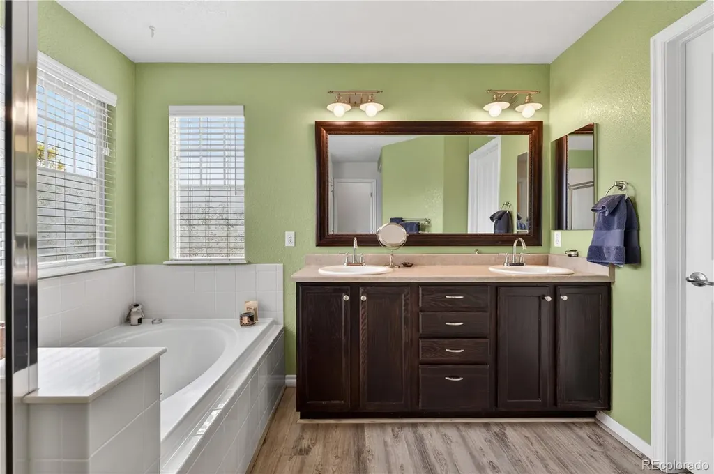 10672 Riverbrook Circle Highlands Ranch CO 80126
