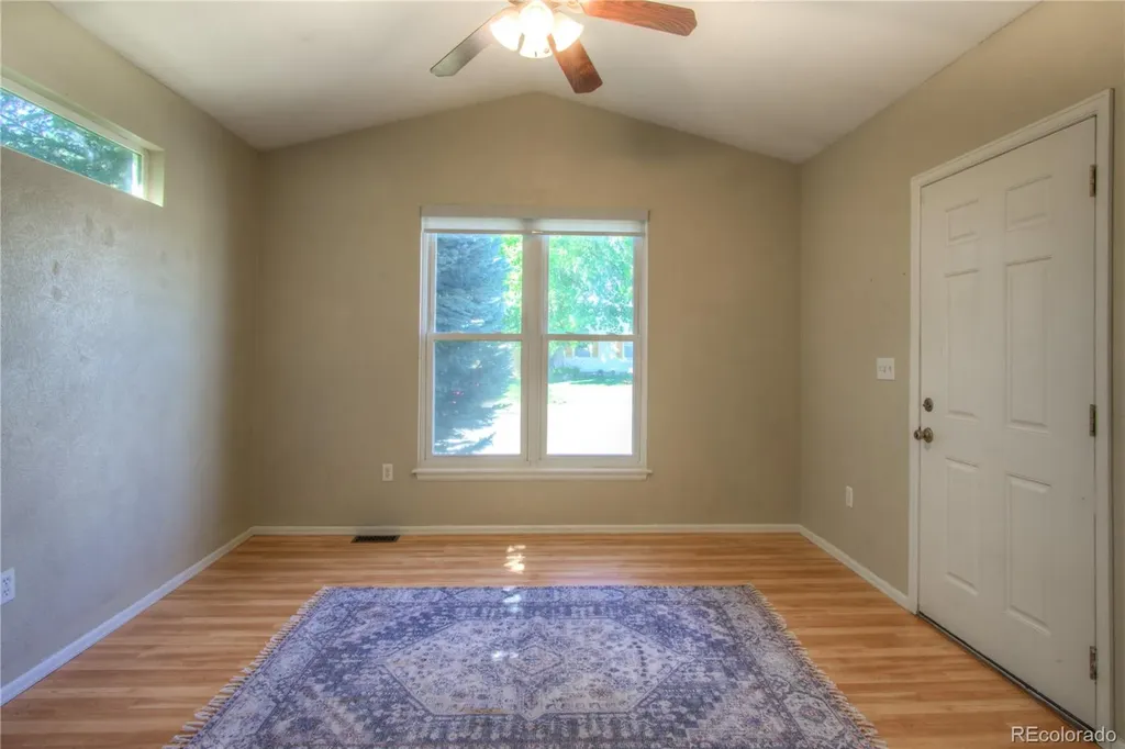 8707 W Glasgow Place Littleton CO 80128