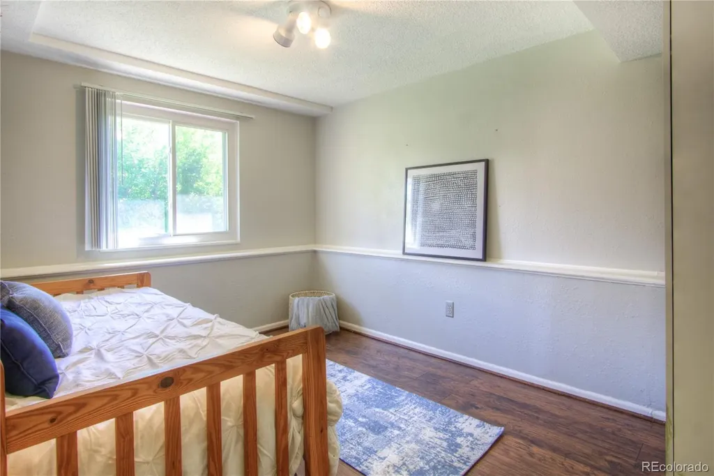 8707 W Glasgow Place Littleton CO 80128