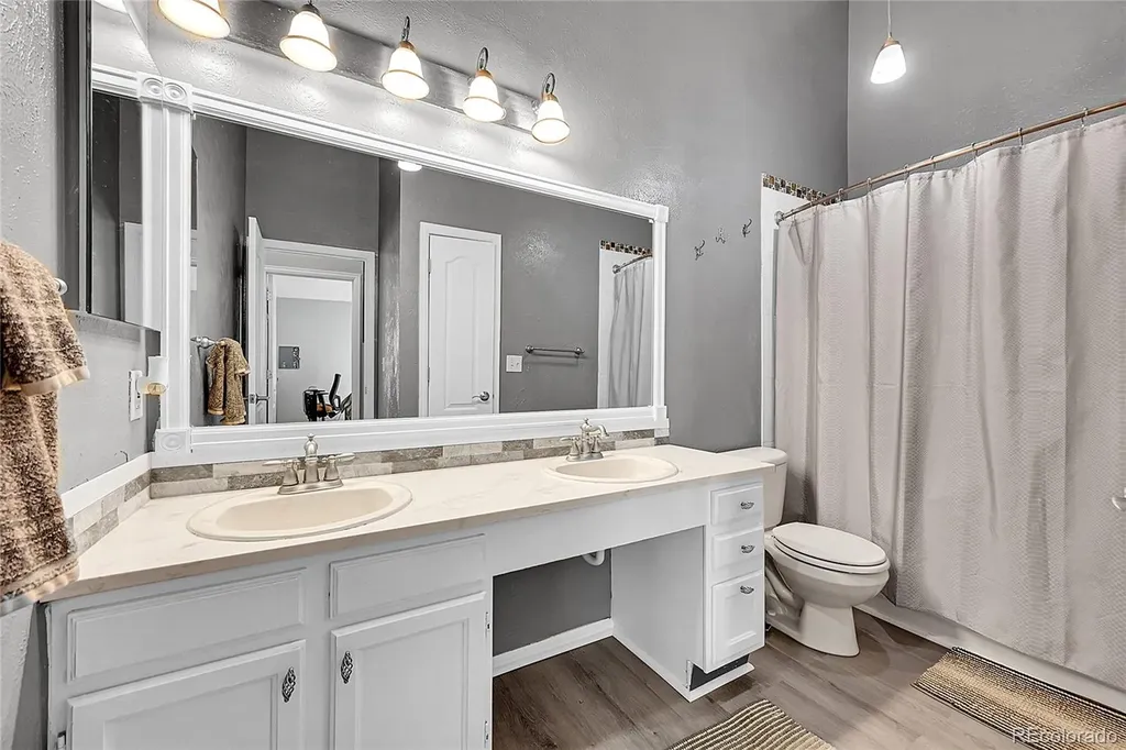 6755 S Field Street Littleton CO 80128