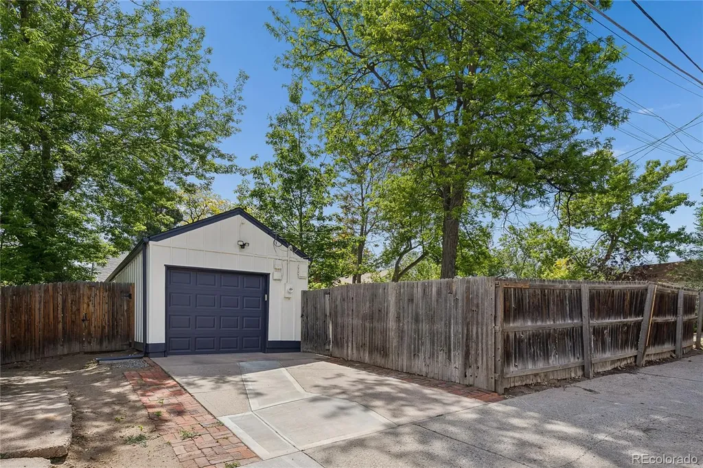 1911 S Marion Street Denver CO 80210
