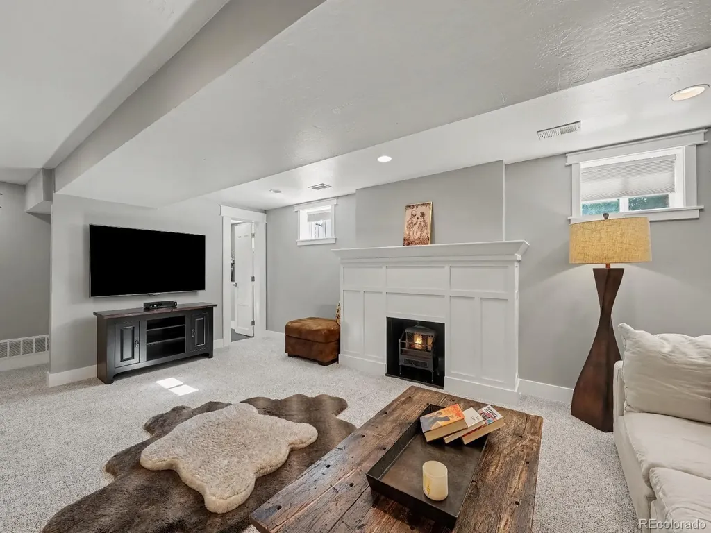 5503 W 32nd Avenue Denver CO 80212