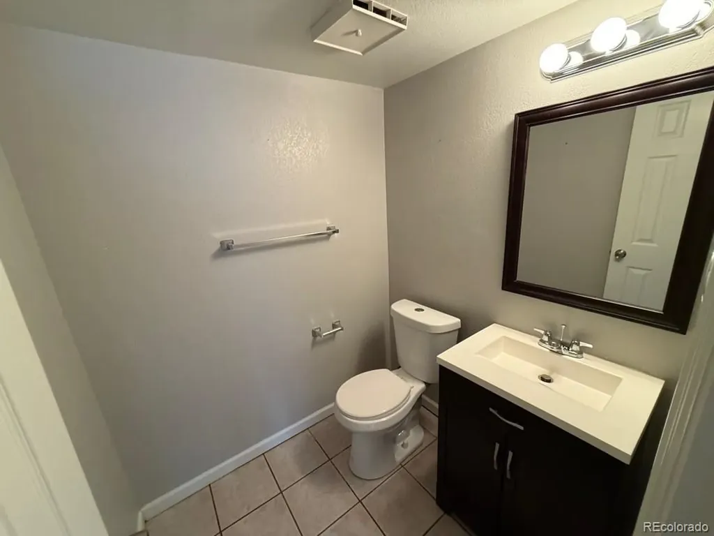 8579 W Fair Avenue Littleton CO 80123