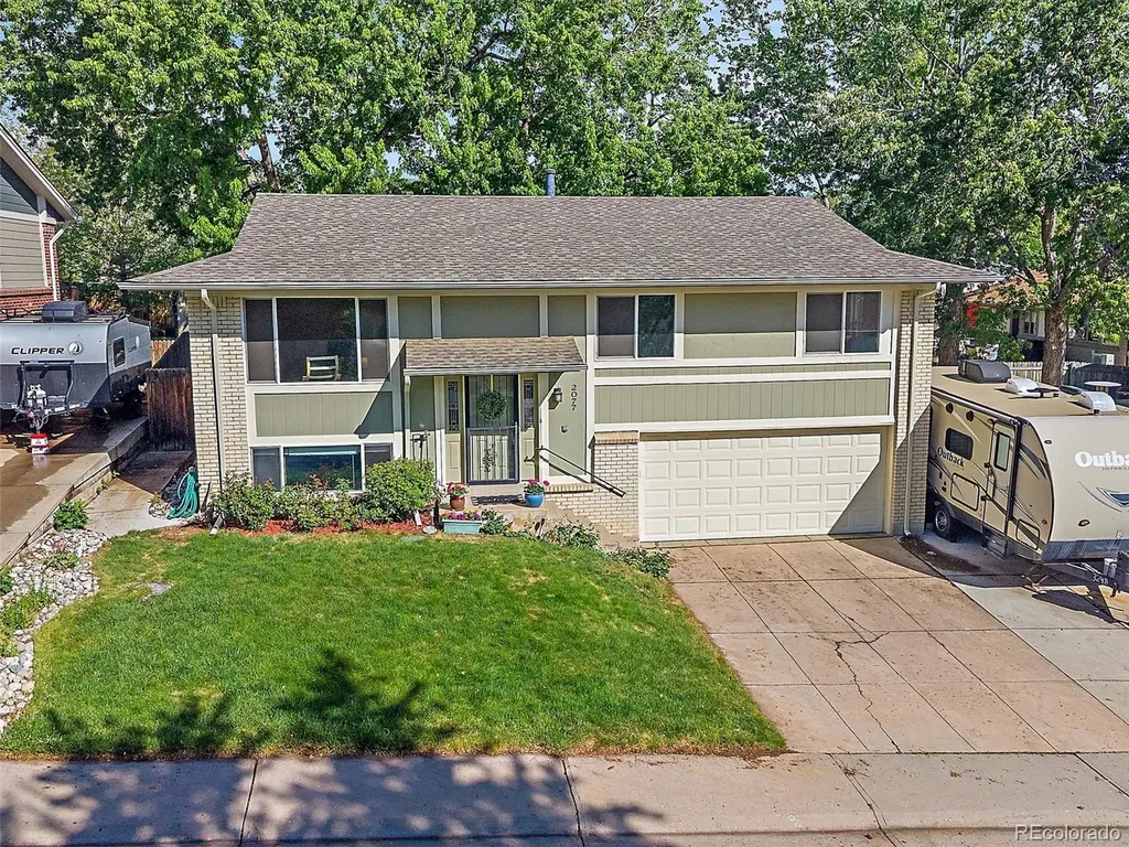 2077 S Xenon Street Lakewood CO 80228