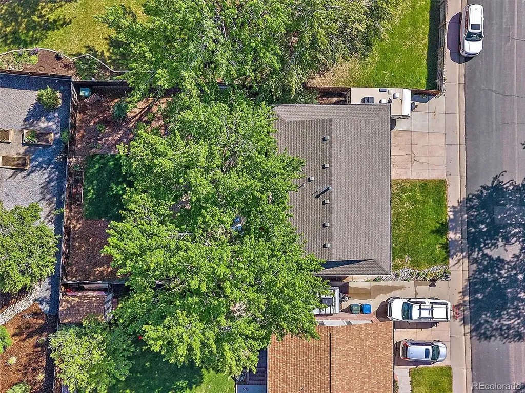 2077 S Xenon Street Lakewood CO 80228