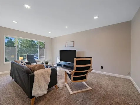 2077 S Xenon Street Lakewood CO 80228