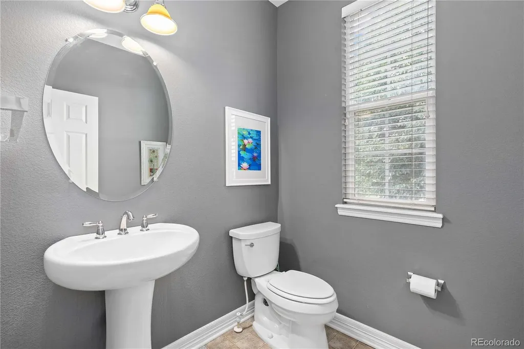 5290 Raritan Way Denver CO 80221
