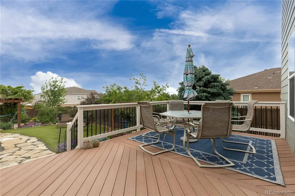 5290 Raritan Way Denver CO 80221