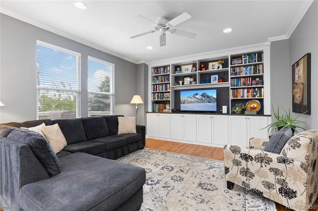 5290 Raritan Way Denver CO 80221