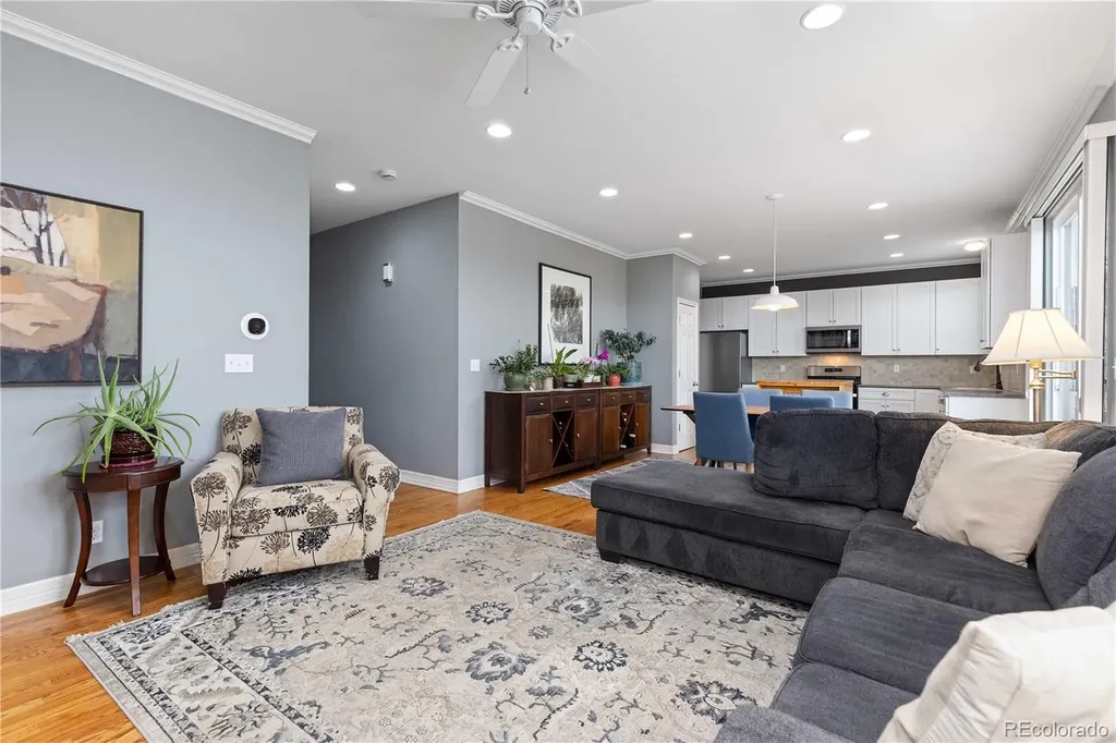 5290 Raritan Way Denver CO 80221