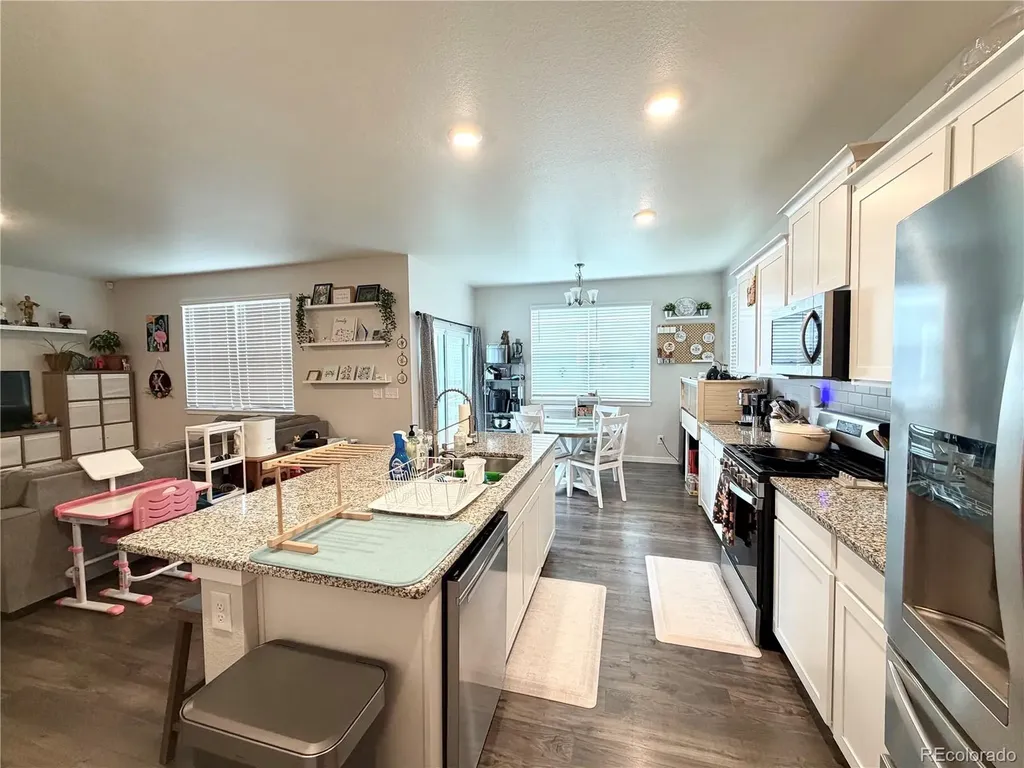 204 Coyote Street Bennett CO 80102