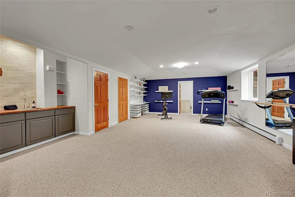 2558 Premier Place Boulder CO 80304
