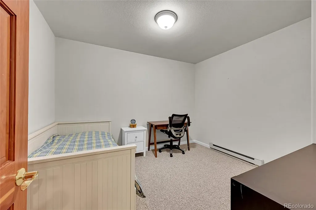 2558 Premier Place Boulder CO 80304