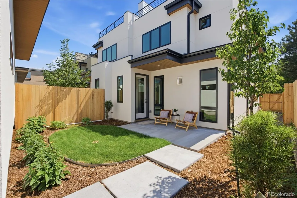 3217 S Sherman Street Englewood CO 80113