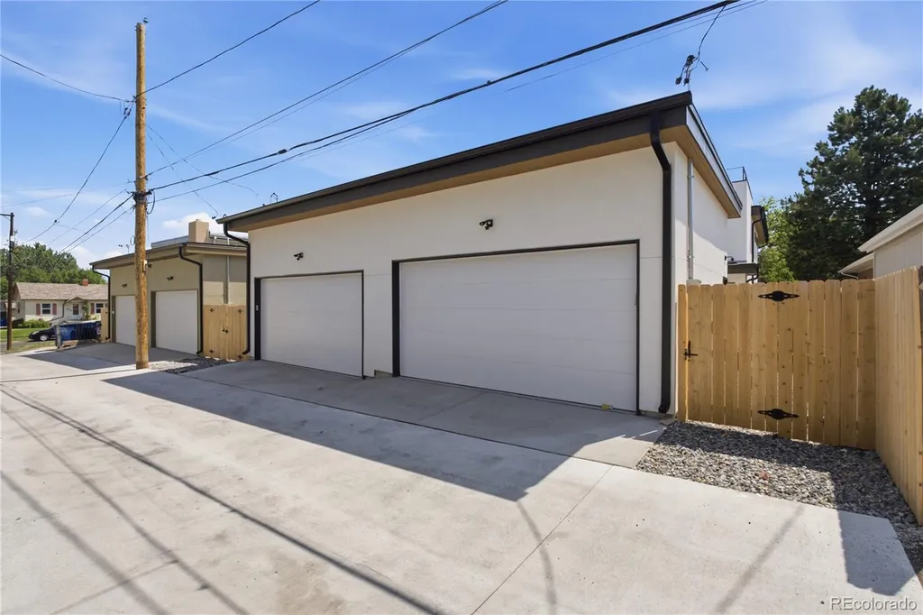 3217 S Sherman Street Englewood CO 80113