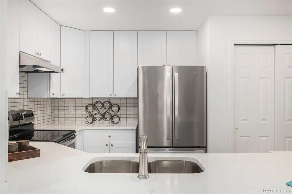8500 E Jefferson Avenue Denver CO 80237