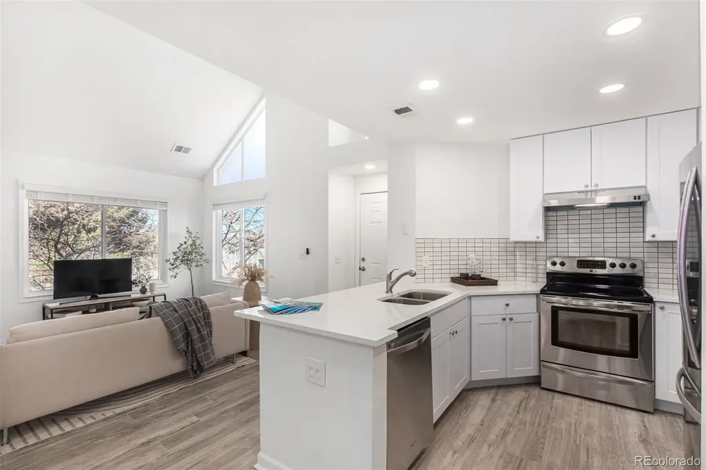 8500 E Jefferson Avenue Denver CO 80237
