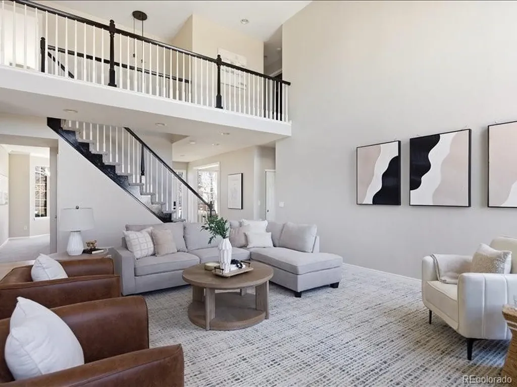 10048 Brisbane Way Highlands Ranch CO 80130