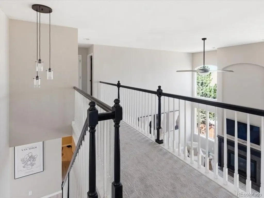 10048 Brisbane Way Highlands Ranch CO 80130
