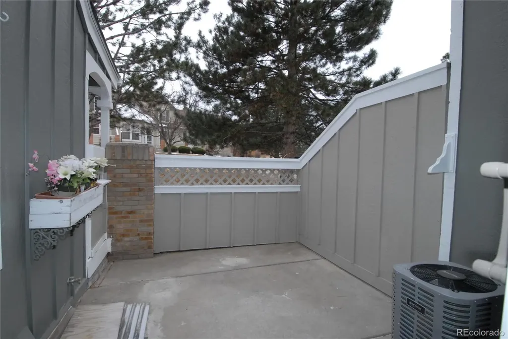 903 S Fairplay Street Aurora CO 80012