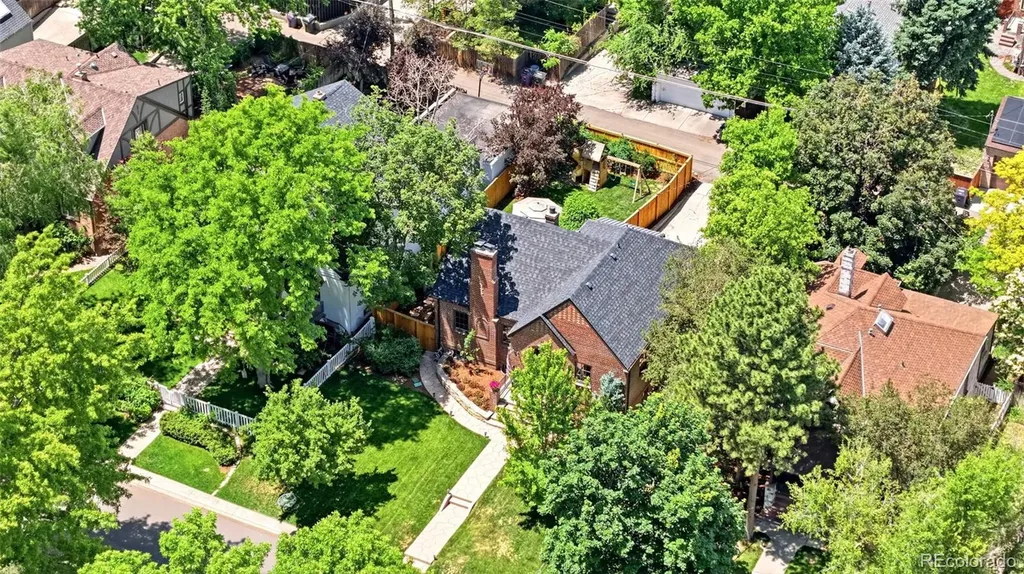 439 Eudora Street Denver CO 80220