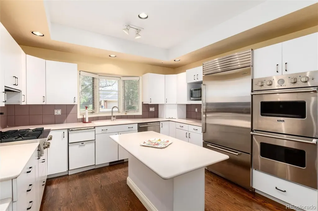 2552 E Alameda Avenue Denver CO 80209
