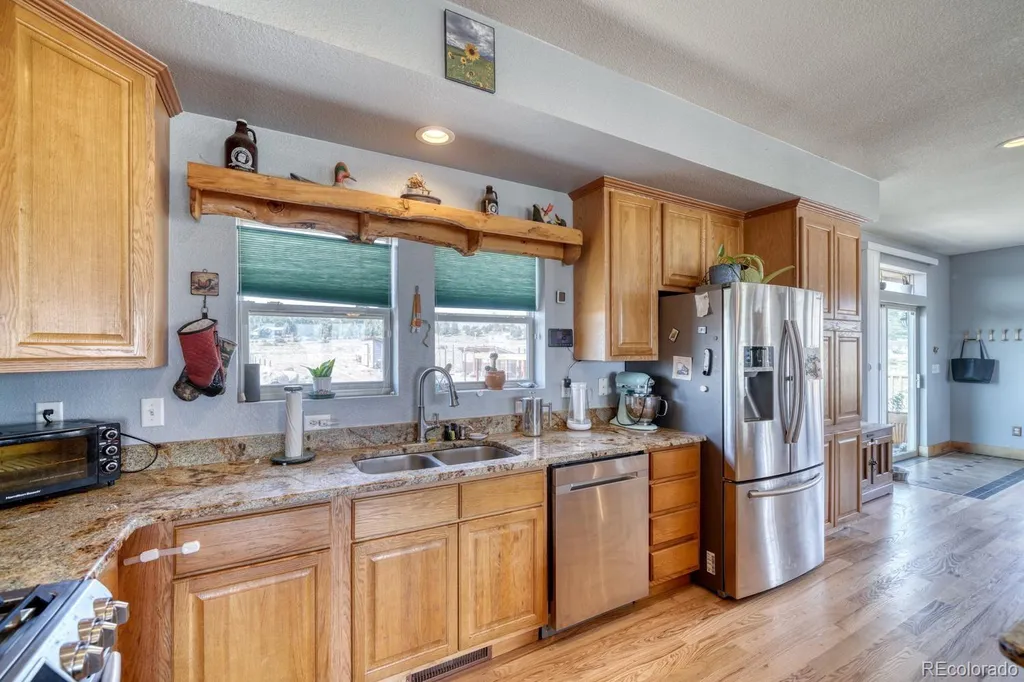 13781 Schoger Road Nathrop CO 81236