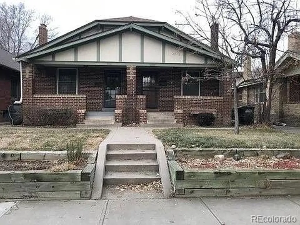 1833 Dahlia Street Denver CO 80220