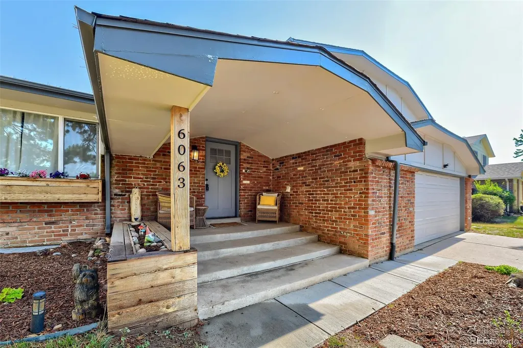 6063 W Indore Place Littleton CO 80128