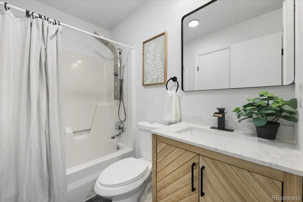 13202 E Linvale Place Aurora CO 80014