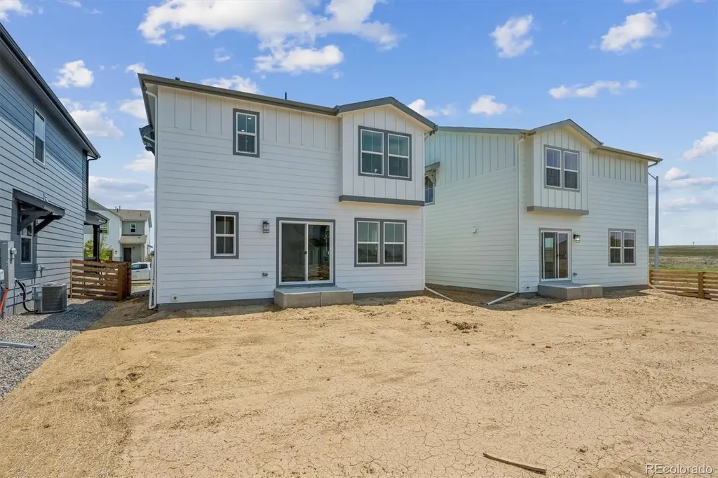 9363 Danube Street Commerce City CO 80022