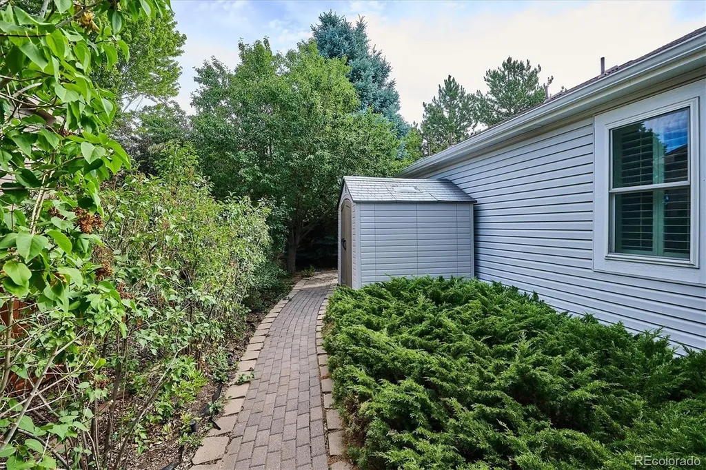 21147 Hawthorne Lane Parker CO 80138